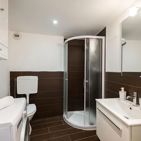 Apartment Carla - Hyper Centre - Climatisation - Wifi Menton