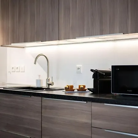 La Villa Carla Studio Zone Pietonne Centre Climatisation Holiday home *